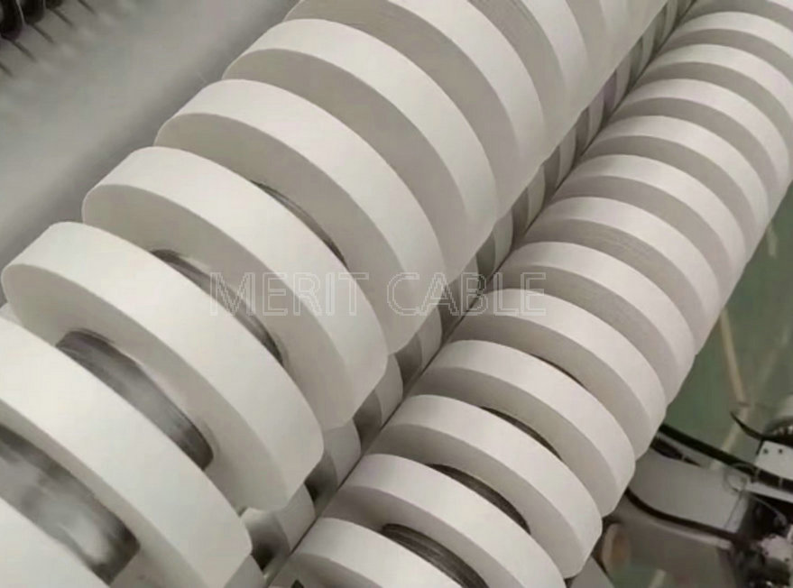 分切輕型無(wú)紡布